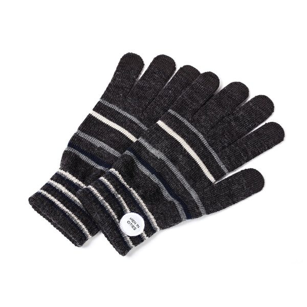 ESSENTIALS FOR MEN IN LOVE KIT