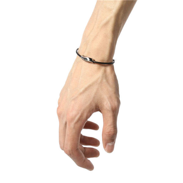 Bracelet with a Twist